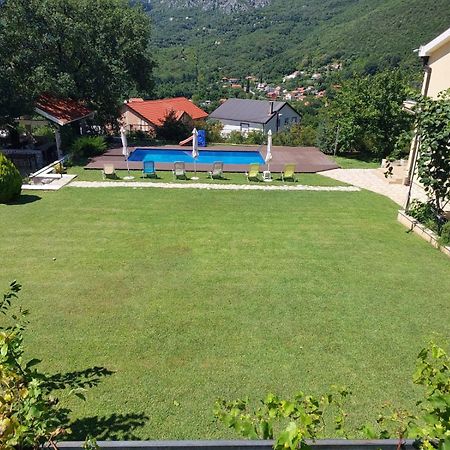 Villa, Pool And Relax For 12 Persons Kuti Bagian luar foto