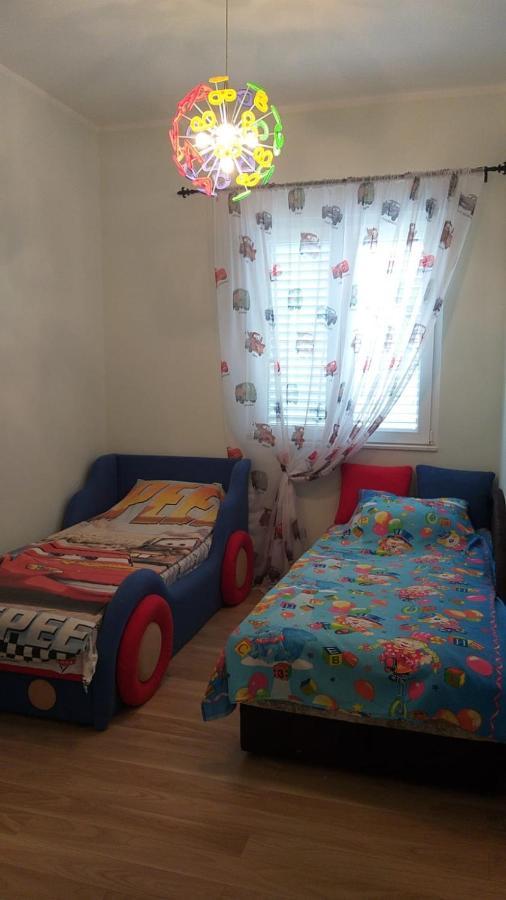 Villa, Pool And Relax For 12 Persons Kuti Bagian luar foto