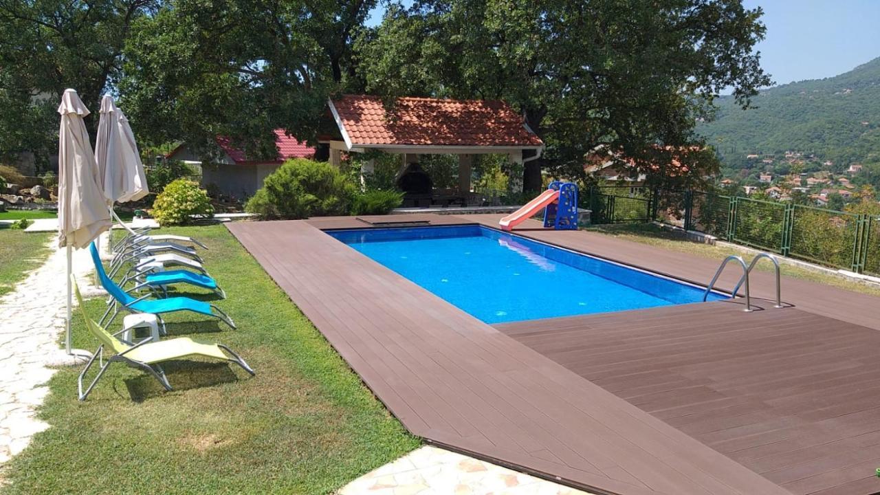 Villa, Pool And Relax For 12 Persons Kuti Bagian luar foto