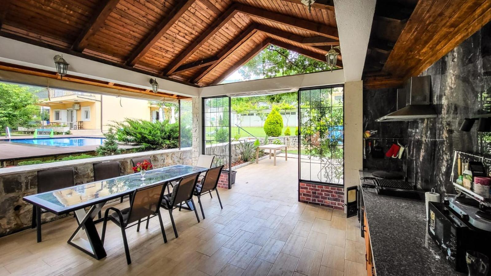 Villa, Pool And Relax For 12 Persons Kuti Bagian luar foto